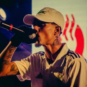 Shaolin的專輯Joelho no chão