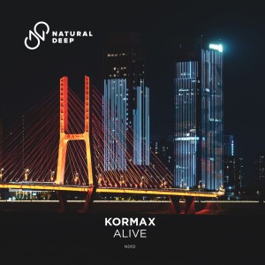 Dengarkan Alive lagu dari KORMAX dengan lirik