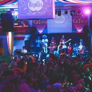 ดาวน์โหลดและฟังเพลง Casino 2025 - Bora Lá (feat. Mário João, António Piló & Danilo Mota) (Explicit) พร้อมเนื้อเพลงจาก Guilherme Azevedo