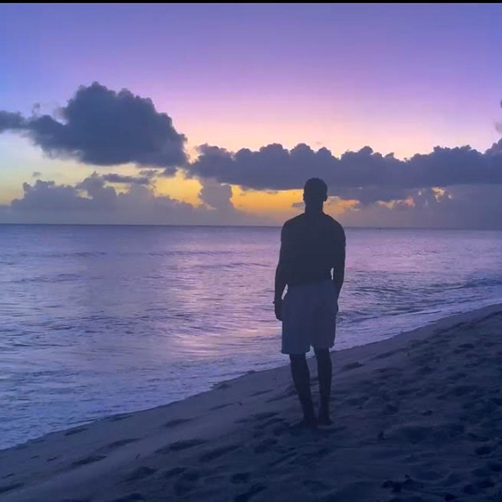 LifesABeach (feat. Tohru) (Explicit)