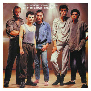 ดาวน์โหลดและฟังเพลง Drag Me Down พร้อมเนื้อเพลงจาก The Boomtown Rats