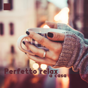 收听Pianoforte Caffè Ensemble的Jazz intimo歌词歌曲