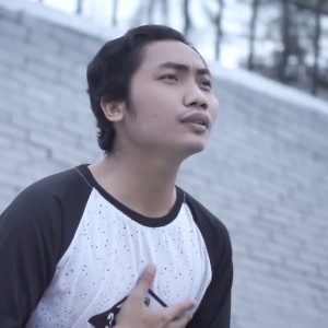 Listen to Janda Jadi Jadian song with lyrics from Arian