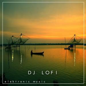 Dj Lofi的專輯DJ PERSINGGAHAN YANG SALAH