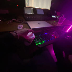 default playlist img