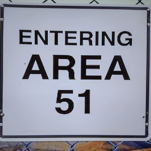 收聽Chr的Es Rap Hijo (feat. Mr Pee) (Explicit)歌詞歌曲