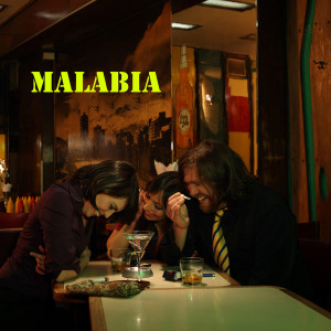 ดาวน์โหลดและฟังเพลง Pie พร้อมเนื้อเพลงจาก Malabia
