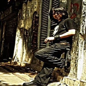 ดาวน์โหลดและฟังเพลง Jentikan Jari พร้อมเนื้อเพลงจาก Firman