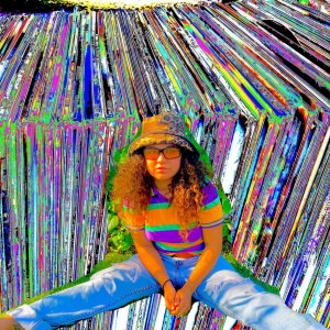 ดาวน์โหลดและฟังเพลง Shawty (Explicit) พร้อมเนื้อเพลงจาก Remi Wolf