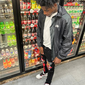 收聽Liyo的Grateful (300 blk) (Explicit)歌詞歌曲