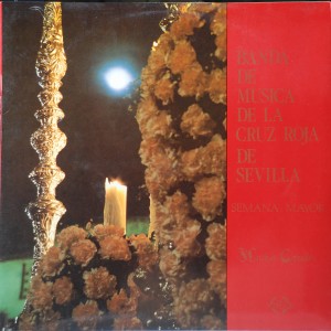 收聽Banda de Música de la Cruz Roja de Sevilla的Pasan los Campanilleros歌詞歌曲