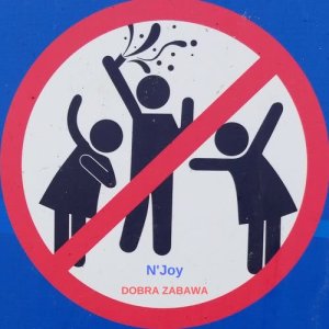 收聽N'joy的Liki歌詞歌曲