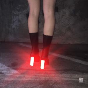 ดาวน์โหลดและฟังเพลง Freaky lil bih (Explicit) พร้อมเนื้อเพลงจาก 2Geeked