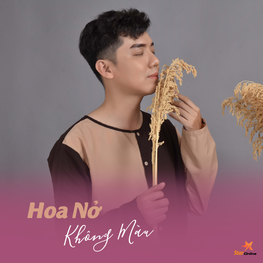 Hoa Nở Không Màu