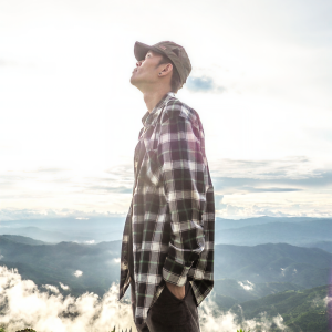 ดาวน์โหลดและฟังเพลง คนบนฟ้า พร้อมเนื้อเพลงจาก Snoopking