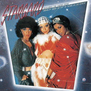 ดาวน์โหลดและฟังเพลง Three Girls พร้อมเนื้อเพลงจาก Stargard