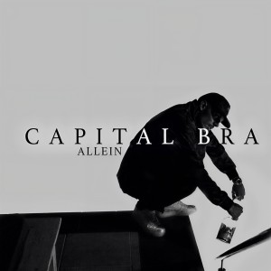 ดาวน์โหลดและฟังเพลง Maybach พร้อมเนื้อเพลงจาก Capital Bra