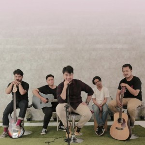 Album Pergilah P.H.P (Acoustic Version) oleh Hudant Ranandra