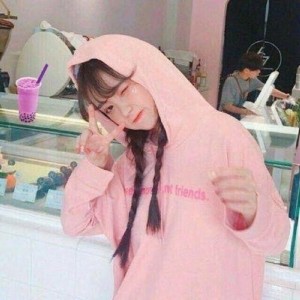 Listen to 原来我很丧 song with lyrics from 薛佳鹏