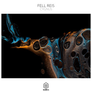 Album Cygnus from Fell Reis