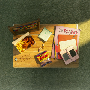 default playlist img