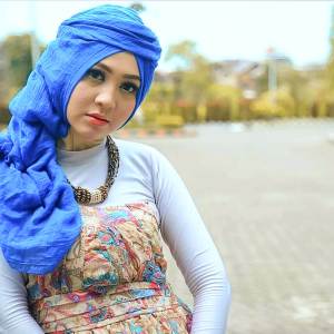 Album Cewek Kalkulator oleh AYU KARTIKA