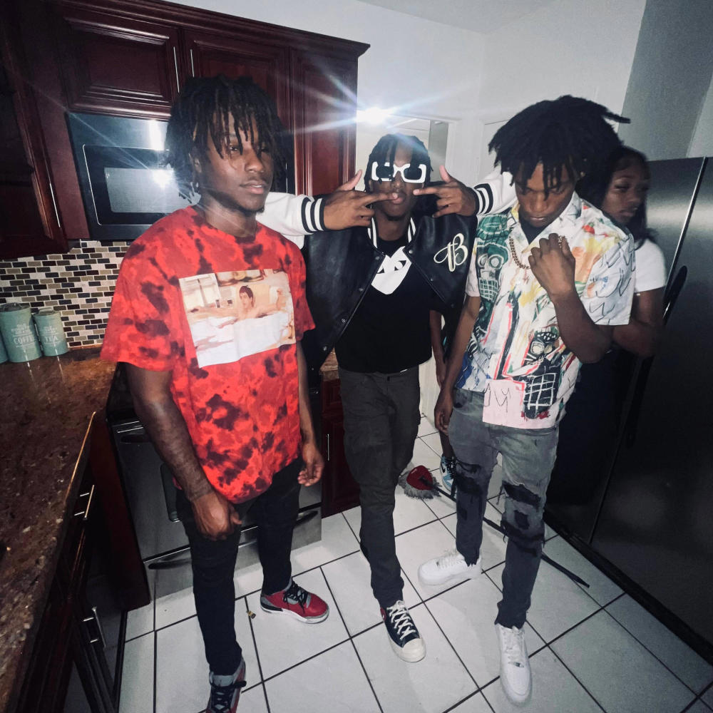 Fuck The Beef (feat. Kpfrmdawoodz & P3) (Explicit)
