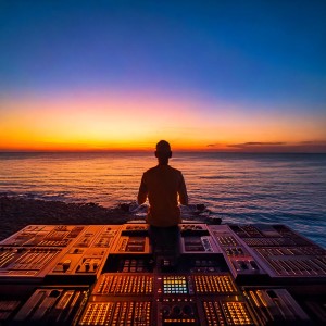 default playlist img
