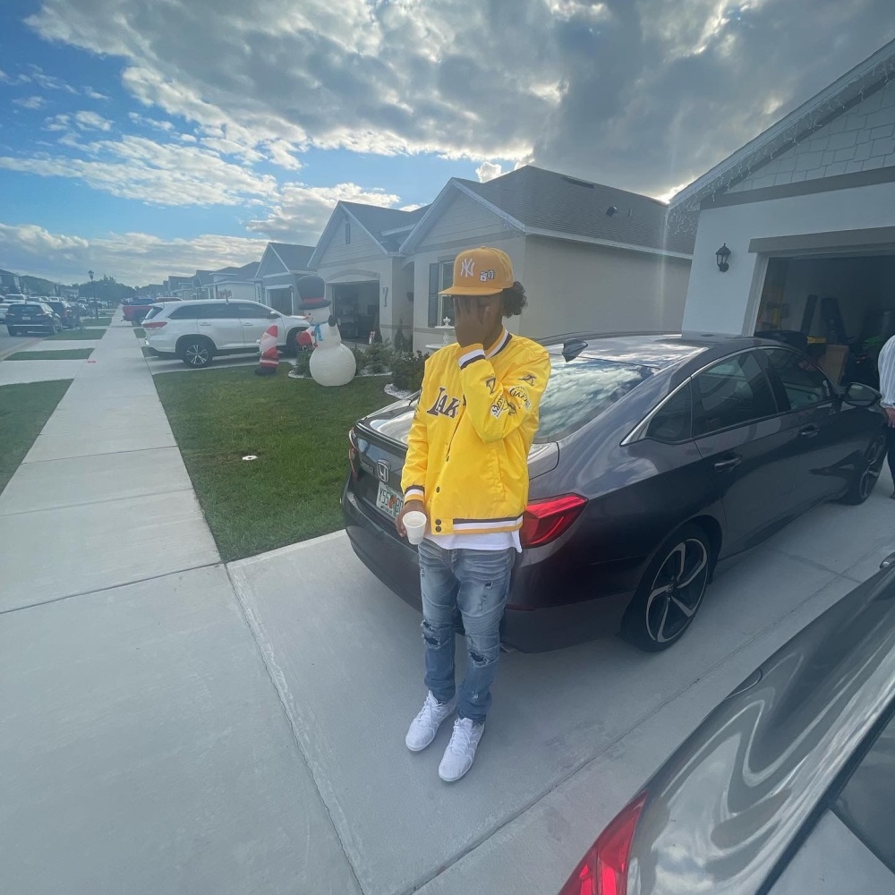 slumped (Explicit)