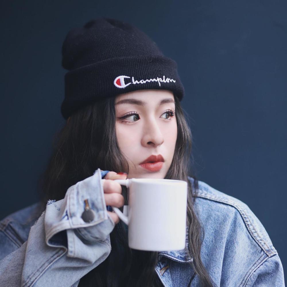 嗯哼 (Uh Huh 伴奏)