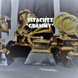 ดาวน์โหลดและฟังเพลง Grammy (Explicit) พร้อมเนื้อเพลงจาก Sstachzz