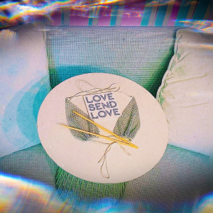 收聽SheisL1的All Weather Love歌詞歌曲