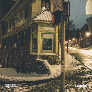 ดาวน์โหลดและฟังเพลง Saxo At Night พร้อมเนื้อเพลงจาก L.Rey