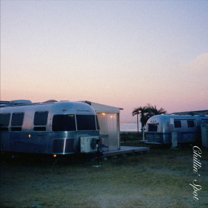 Listen to Night Walk song with lyrics from 別所和洋