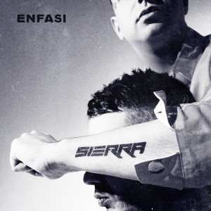 收聽Sierra的ENFASI歌詞歌曲
