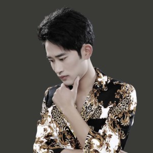 张明明 ดาวน์โหลดและฟังเพลงฮิตจาก 张明明
