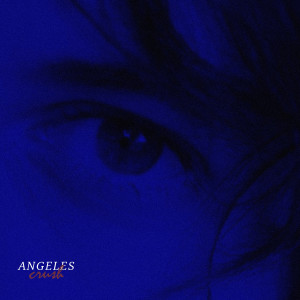 Dengarkan Crush lagu dari Angeles dengan lirik