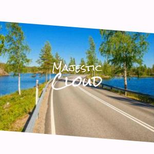 ดาวน์โหลดและฟังเพลง Majestic Cloud พร้อมเนื้อเพลงจาก Millad Rusa