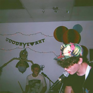 收聽Surf Curse的Freaks歌詞歌曲