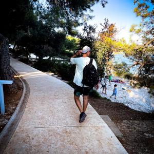 ดาวน์โหลดและฟังเพลง Questa città พร้อมเนื้อเพลงจาก Yaris