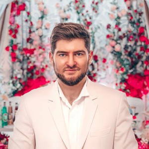 Listen to Сафия song with lyrics from Омар Омаров
