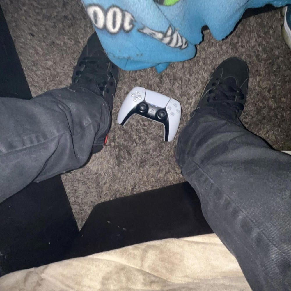 Deons living room (Explicit)