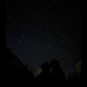 ดาวน์โหลดและฟังเพลง In My Right Hand (Explicit) พร้อมเนื้อเพลงจาก Lil Prada