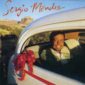 ดาวน์โหลดและฟังเพลง Never Gonna Let You Go พร้อมเนื้อเพลงจาก Sergio Mendes