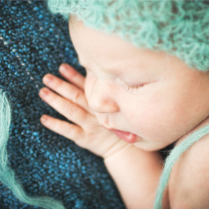 Dengarkan Sun lagu dari Nature Sounds Baby Sleep dengan lirik