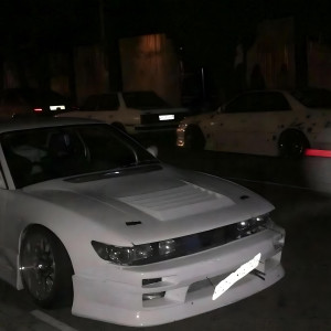 收聽4WHEEL的Murderous (Explicit)歌詞歌曲