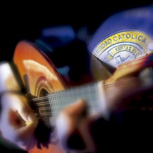 收聽Tuna de la UCB – lpz的El Andariego歌詞歌曲