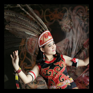 Listen to DJ DAYAK - MAHALI JANJI song with lyrics from DJinaja
