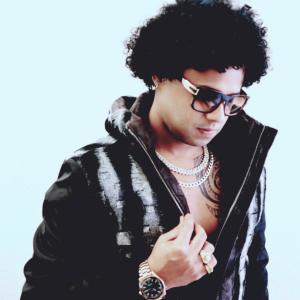 Listen to Tu Me Engañaste song with lyrics from El Kubano