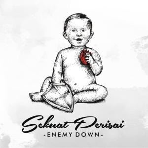 Dengarkan lagu Senandung Lagu Sendu nyanyian Enemy Down dengan lirik